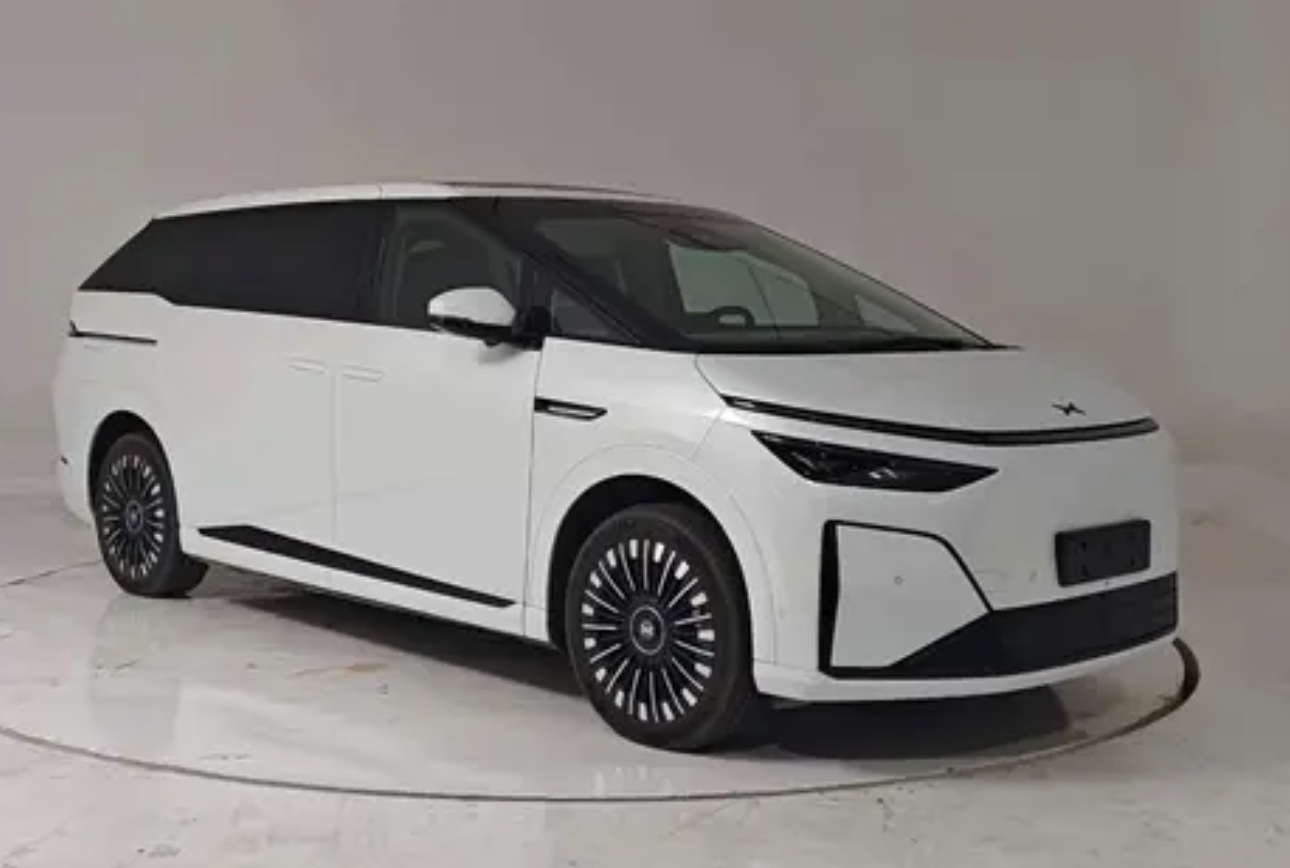 FireShot Capture 030 - 新车 - 外观调整，或配3颗图灵芯片，新款小鹏X9纯电版实车曝光_懂车帝 - [www.dongchedi.com].jpg