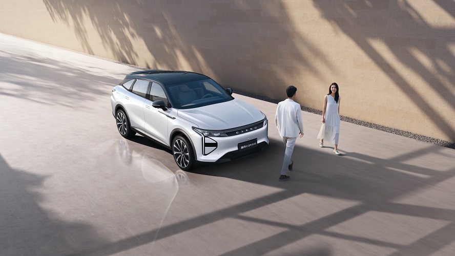 福建舰入列彰显技术自信 星途瑶光C-DM寰球版破解新能源用车焦虑