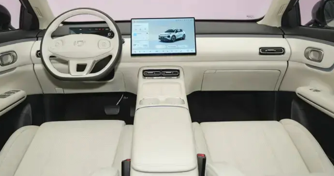 FireShot Capture 062 - 长安启源全新Q05最新权益公布 无门槛超级置换价7.49万元起_易车 - [news.yiche.com].jpg