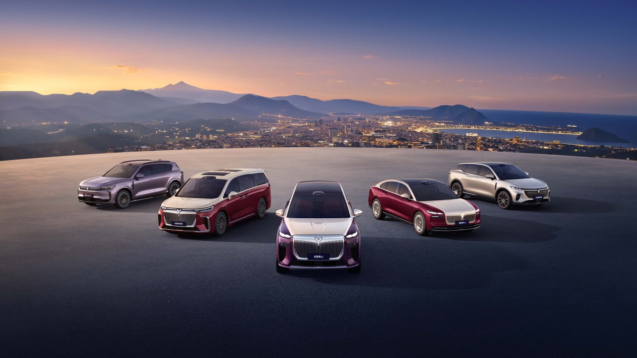 【新闻稿】岚图2026新车计划发布 智驾王牌、空间王牌、颜值王牌和科技王炸强势出击2213.jpeg 【新闻稿】岚图2026新车计划发布 智驾王牌、空间王牌、颜值王牌和科技王炸强势出击2213.jpeg