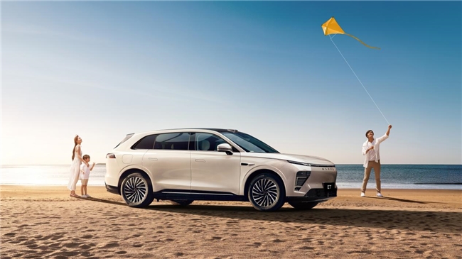 接送通勤一车搞定，星途ET让这个“开学季”更有品质