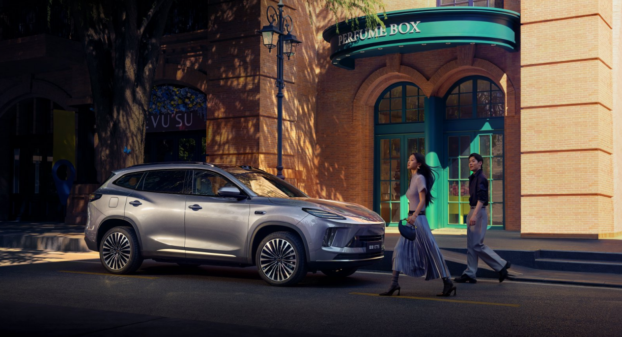 降维打击？星途ET5征程®6P芯片加持，15万级智驾硬件直接拉满